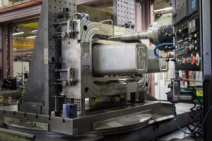 Custom Mold Maker