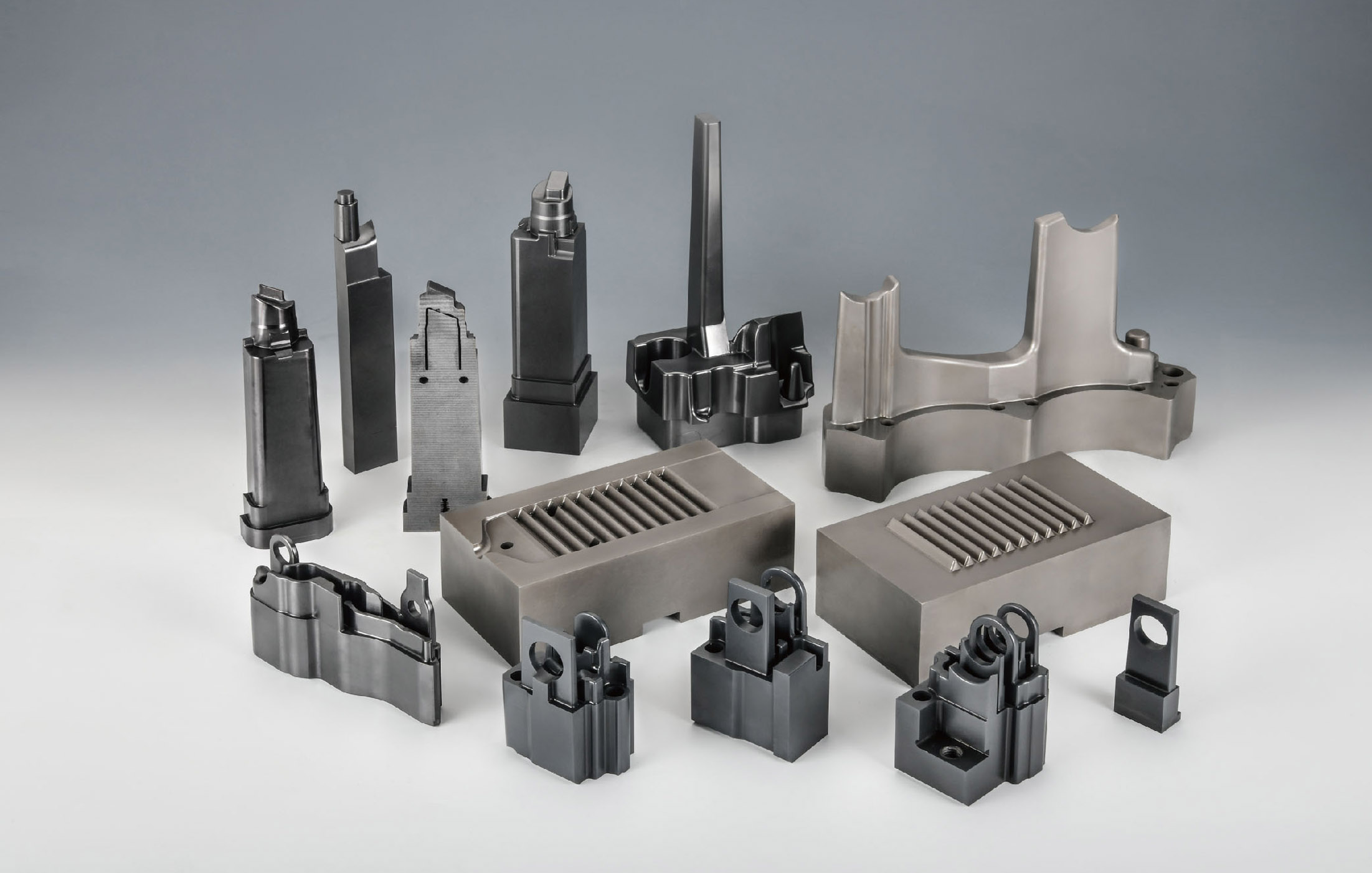 Why Are Injection Molding Dies Typically Water Cooled